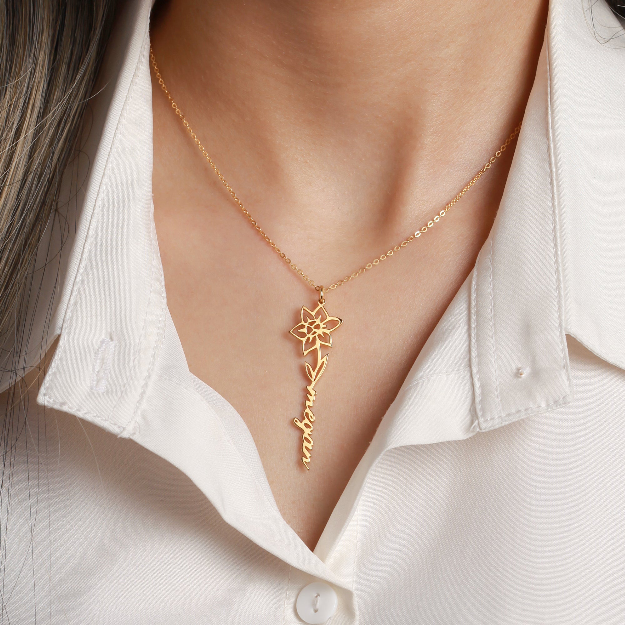 Birth Flower Name Necklace - 18k Gold Plated