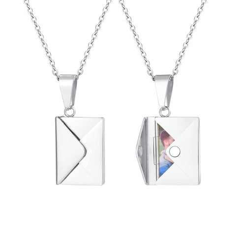 Envelope Photo Necklace – 18k Gold Plated